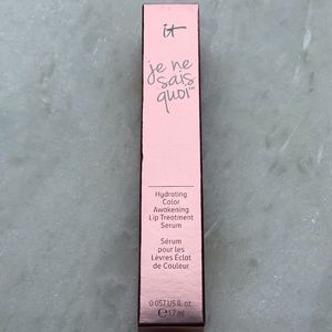 Je Ne Sais Quoi Lip Treatment Serum